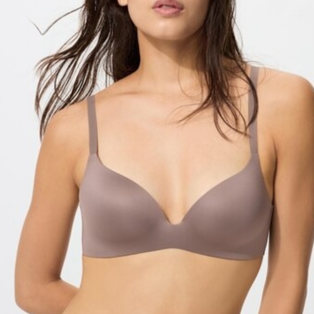 Uniqlo Wireless Bra 3D Hold Brown 34/36 AB NWT